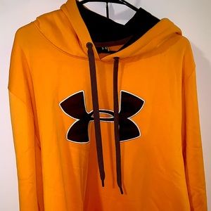 Never Worn Men’s Under Armour Hoodie